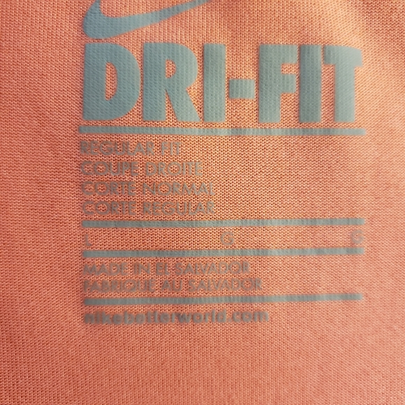 Nike Dri-Fit shirt - Picture 2 of 4